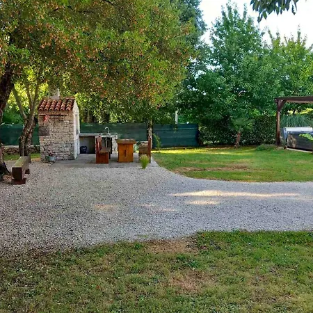 1814 Apartman Mrgani